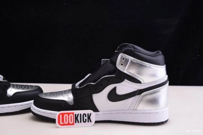 1st Kicks SILVER TOE 1 AIR CD0461-001 WMNS OG JORDAN HIGH 0718